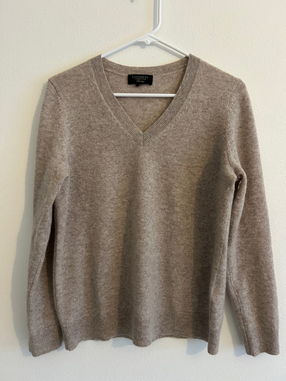 Charter Club Luxury Cashmere Sweater Tan Vneck Size Small